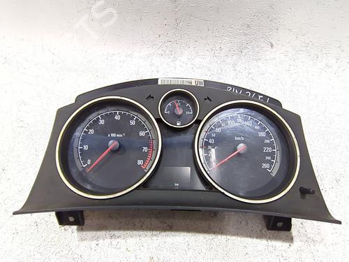 Used Instrument cluster OPEL ASTRA H (A04) 1.6 (L48) (105 hp) 30772635