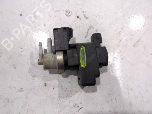 Used Electronic sensor KIA CARENS III MPV (UN) 2.0 CRDi 115 (115 hp) 30533515