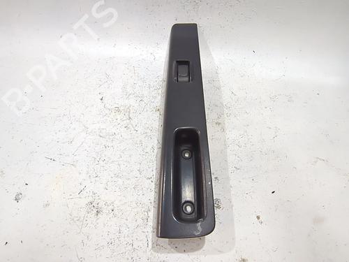 Højre bagtil elrude kontakt ISUZU D-MAX I (TFR, TFS) 2.5 DiTD 4x4 (TFS54) (101 hp) 28471617
