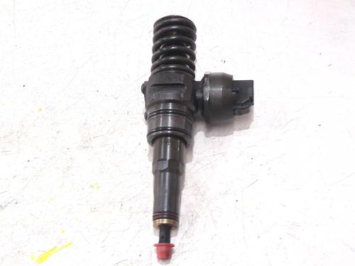 Used Injector SEAT IBIZA IV (6J5, 6P1) 1.9 TDI (105 hp) 27715228