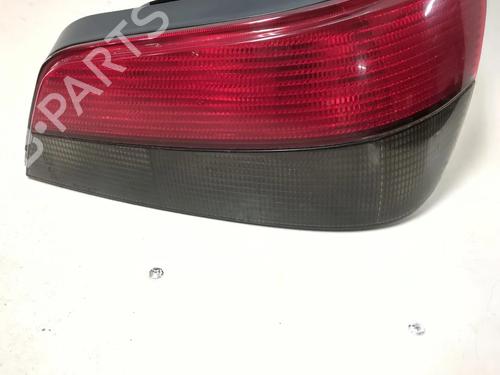 Høyre baklys PEUGEOT 306 Hatchback (7A, 7C, N3, N5) 1.9 DT (90 hp) 26206526