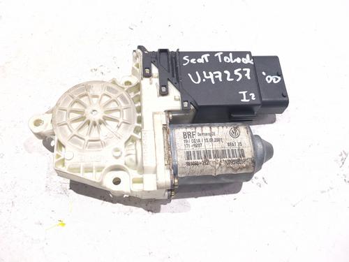 Vindusheismotor venstre bak SEAT TOLEDO II (1M2) 1.9 TDI (110 hp) 29994539