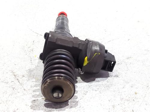 Injector AUDI A4 B7 (8EC) | BP31871360M100