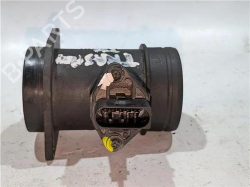 Used Mass air flow sensor VW TRANSPORTER T4 Van (70A, 70H, 7DA, 7DH) 1.9 TD (68 hp) 23924783
