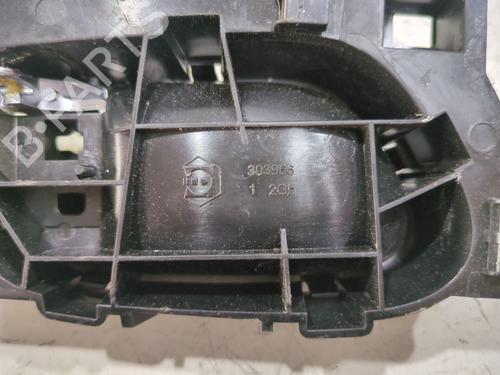 Front left interior door handle PEUGEOT 208 I (CA_, CC_) 1.2 VTI 82 | BP29886155I13