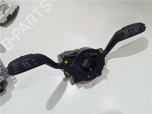 Used Switch SEAT IBIZA IV (6J5, 6P1) 1.9 TDI (105 hp) 23931200