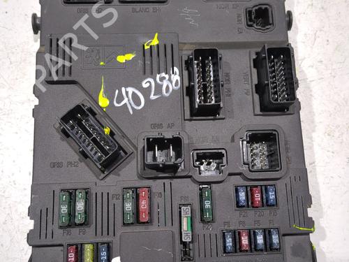 Used Fuse box PEUGEOT 306 Hatchback (7A, 7C, N3, N5) 1.9 D (69 hp) 23928136
