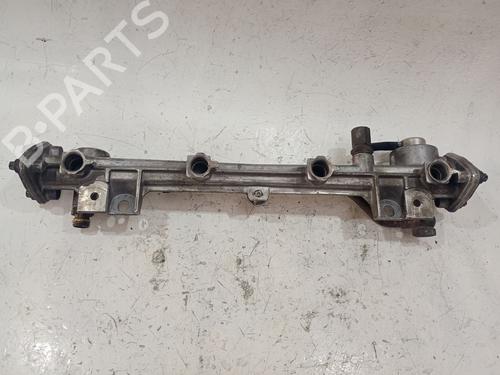 Used Injection rail Injection rail MERCEDES-BENZ E-CLASS (W210) E 300 D (210.020) (136 hp) 36519754 36519754