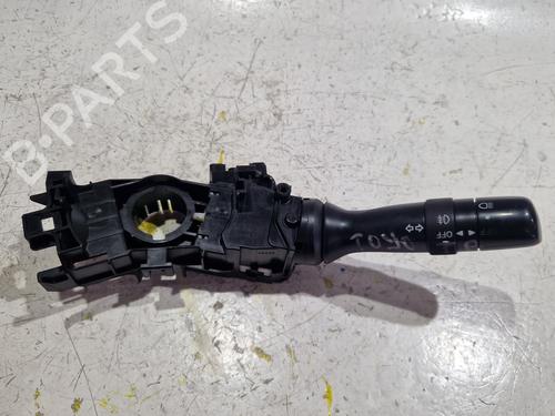 Comutador piscas / escovas Comutador piscas / escovas TOYOTA AYGO (_B1_) 1.0 (KGB10_, KGB10R) (68 hp) 36552814 36552814