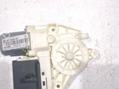 Rudehejsemotor bagstkærm højre RENAULT MEGANE IV Grandtour (K9A/M/N_) 1.6 dCi 130 (130 hp) 23926872