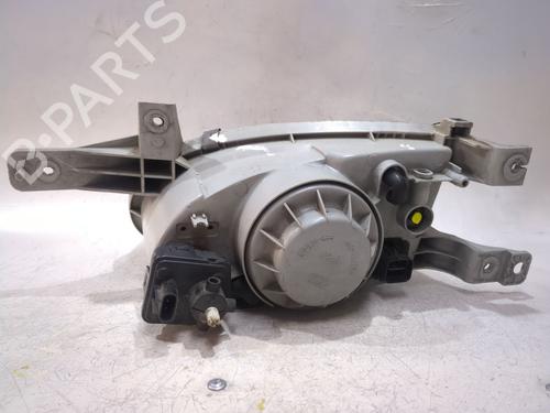 Right headlight HYUNDAI ACCENT I (X-3) 1.3 i 12V | BP27861118C29 