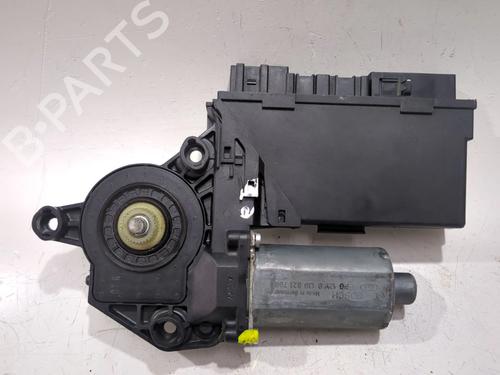 Right rear window motor AUDI A4 B8 (8K2) 2.0 TDI | BP26921637E22