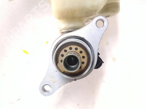 Brake master cylinder VW GOLF VI (5K1) 2.0 TDI | BP25485998M77 