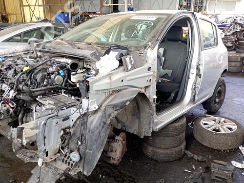 Switch DACIA SANDERO II 1.5 dCi 75 / Blue dCi 75 (B8JW, B8M4, B8AH, B8M7, B8M6) | BP28471569I30 