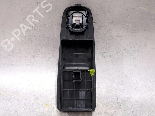 Left front window switch PEUGEOT BOXER Van 2.2 HDi 100 | BP28010246I27