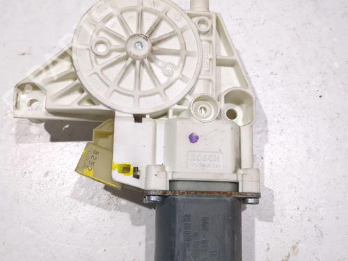 Right rear window motor MERCEDES-BENZ M-CLASS (W164) ML 320 CDI 4-matic (164.122) | BP23925482E22 