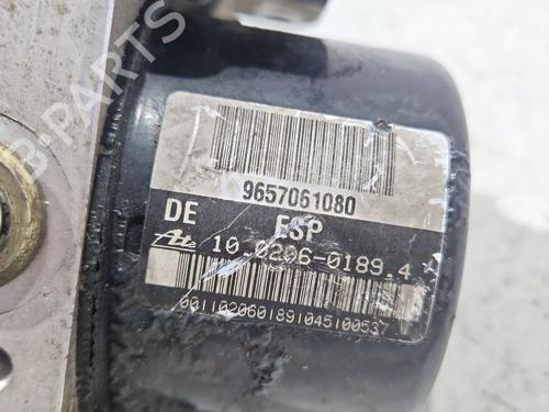ABS pump CITROËN C5 II (RC_) 1.6 HDi (RC8HZB) | BP30005787M43 