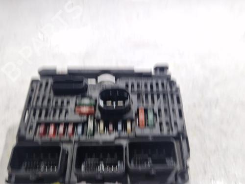 fuse-box-peugeot-407-6d_-2004-2005-2006-2007-2008-2009-2010-2011-33618178 main image