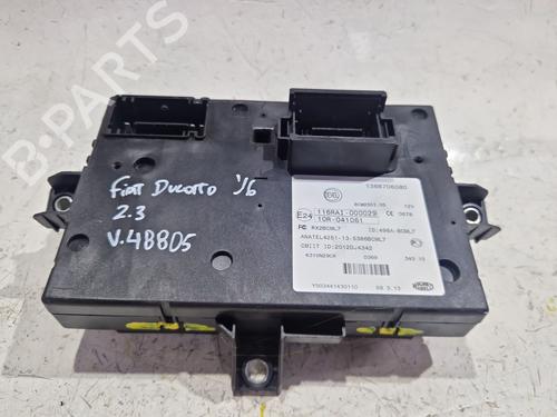 Used Fuse box Fuse box 36561563 36561563