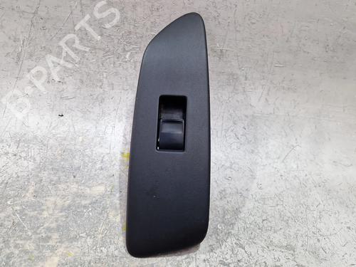 Used Right front window switch TOYOTA AURIS (_E15_) 2.0 D-4D (ADE150_, ADE150R) (126 hp) 29518688