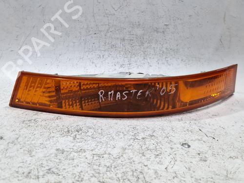 Used Left front indicator RENAULT MASTER II Bus (JD) 2.5 dCi 100 (JDCV, JD1W) (99 hp) 30383304