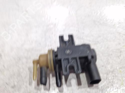 Electronic sensor SKODA SUPERB I (3U4) 2.0 TDI | BP34007283M84 - Image 2