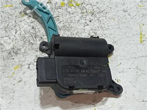 Used Electronic module SEAT LEON (1P1) 2.0 TDI 16V (140 hp) 23915723