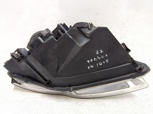 Left headlight AUDI A4 B7 (8EC) 2.0 TDI 16V | BP32424589C28 