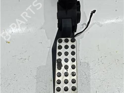 Pedal MERCEDES-BENZ C-CLASS (W203) C 180 (203.035) (129 hp) 23916138