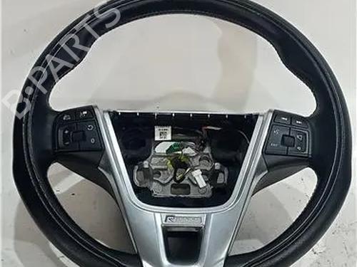 Used Steering wheel VOLVO V40 Hatchback (525) D2 (120 hp) 23913531