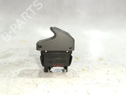 Used Right rear window switch Right rear window switch 39049537 39049537