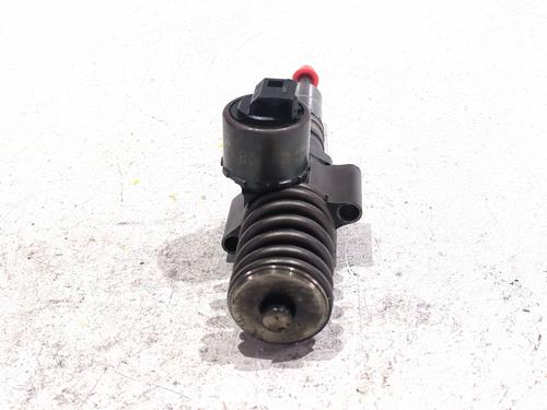 Injector AUDI A4 B7 (8EC) 2.0 TDI 16V | BP32163536M100