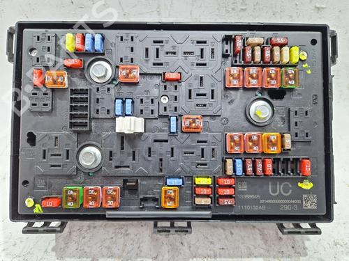 Sikringsdåse OPEL ASTRA J GTC [2011-2018]  30412234