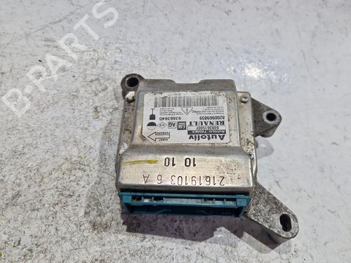 Used ECU airbags RENAULT TRAFIC II Van (FL) 1.9 dCi 100 (FL0C, FL0K, FL0B) (101 hp) 30962344