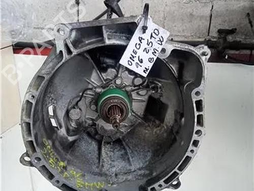Gearkasse OPEL OMEGA B (V94) 2.5 TD (F69, M69, P69) (130 hp) 23918590