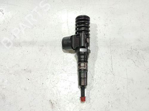 Injector AUDI A4 B7 (8EC) 2.0 TDI 16V | BP32018961M100