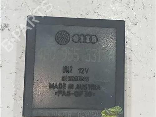 Sikringsdåse AUDI A4 B6 (8E2) 1.9 TDI quattro (130 hp) 23912758