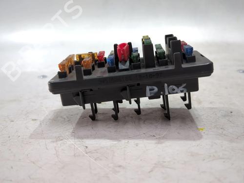 Used Fuse box PEUGEOT 106 II (1A_, 1C_) 1.4 i (75 hp) 26575977