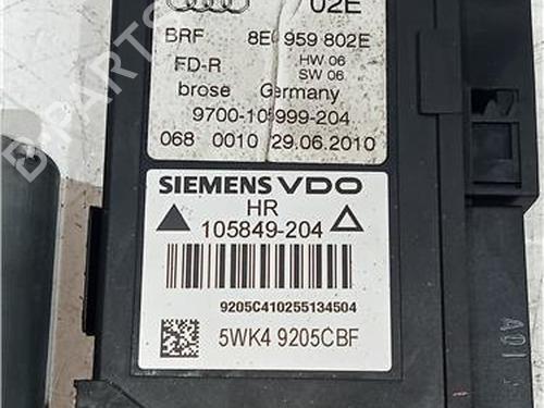 Rudehejsemotor bagstkærm højre AUDI A4 B7 (8EC) 2.0 TDI 16V | BP23912076E22 