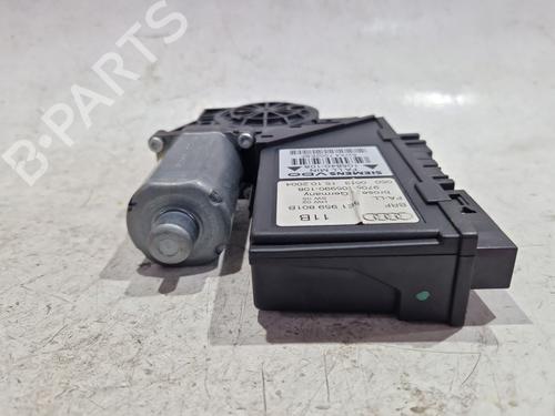 Left front window motor AUDI A4 B7 (8EC) 2.0 TDI 16V | BP32656649E21
