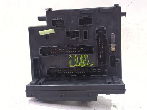 Used Fuse box Fuse box 38873412 38873412