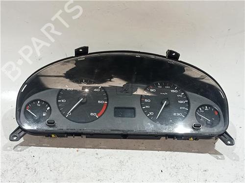 Used Instrument cluster PEUGEOT 406 (8B) 2.0 HDI 110 (109 hp) 23913222