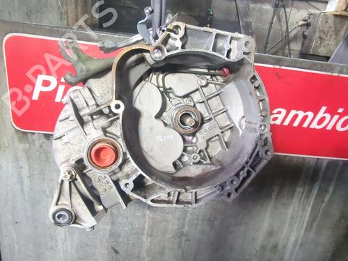 Getriebe für OPEL CORSA D (S07) 1.7 CDTI (L08, L68) (125 hp) 29622882