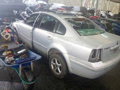 Left headlight VW PASSAT B5 (3B2) 1.9 TDI 4motion | BP33303032C28 - Image 12