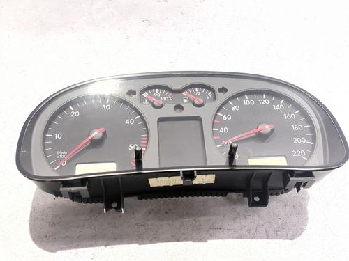 Kombiinstrument VW GOLF IV (1J1) 1.9 TDI (110 hp) 31370185