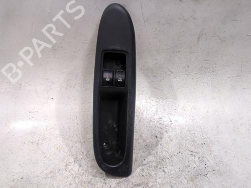 Used Left front window switch Left front window switch RENAULT CLIO II (BB_, CB_) 1.5 dCi (B/CB07) (65 hp) 33932973 33932973