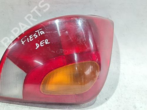 Højre baglygte FORD FIESTA IV (JA_, JB_) 1.25 i 16V (75 hp) 30699623