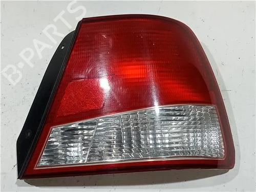 Højre baglygte HYUNDAI ACCENT II (LC) 1.5 (102 hp) 23919685
