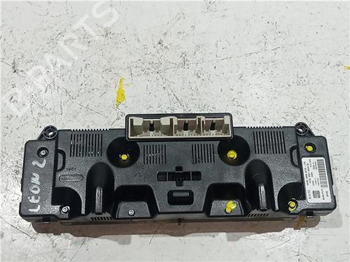 Climate control SEAT LEON (1P1) 2.0 TDI 16V | BP23913668I5 