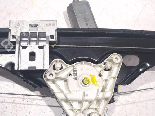 Rudehejsemekanisme Højre bagtil MERCEDES-BENZ C-CLASS (W203) C 220 CDI (203.006, 203.008) | BP23927056C25 